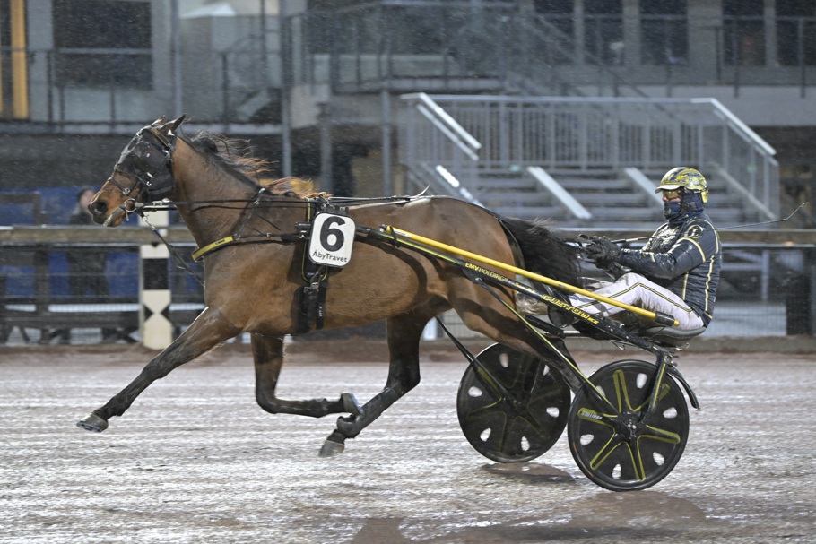 Lindstedt Boko Sidmakarn.jpg