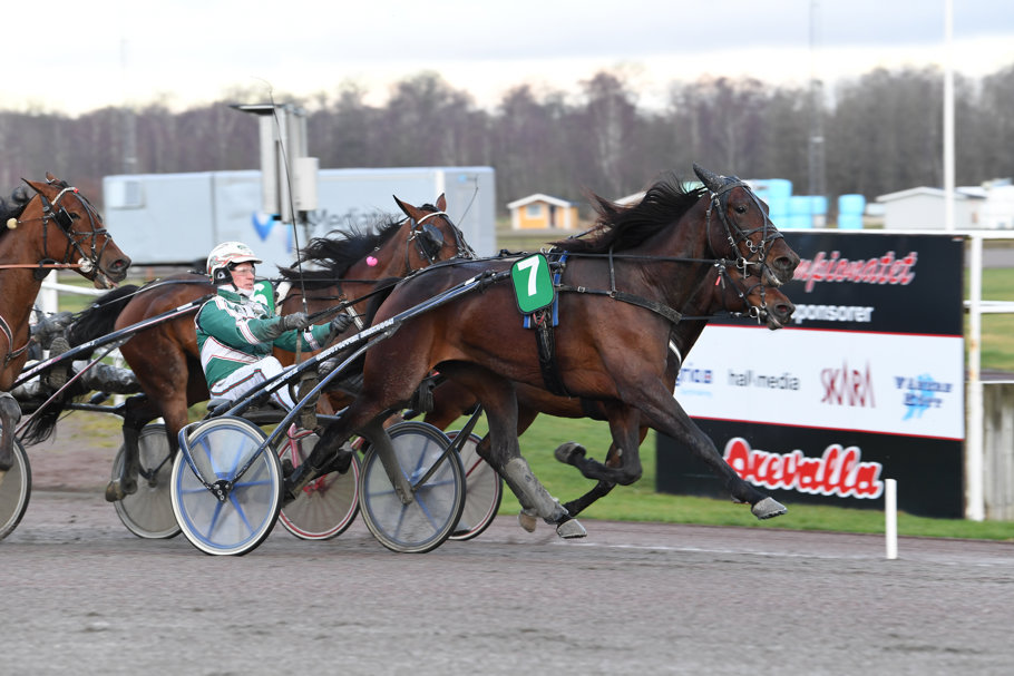 4 G.R.Winnie  mål 28.jpg